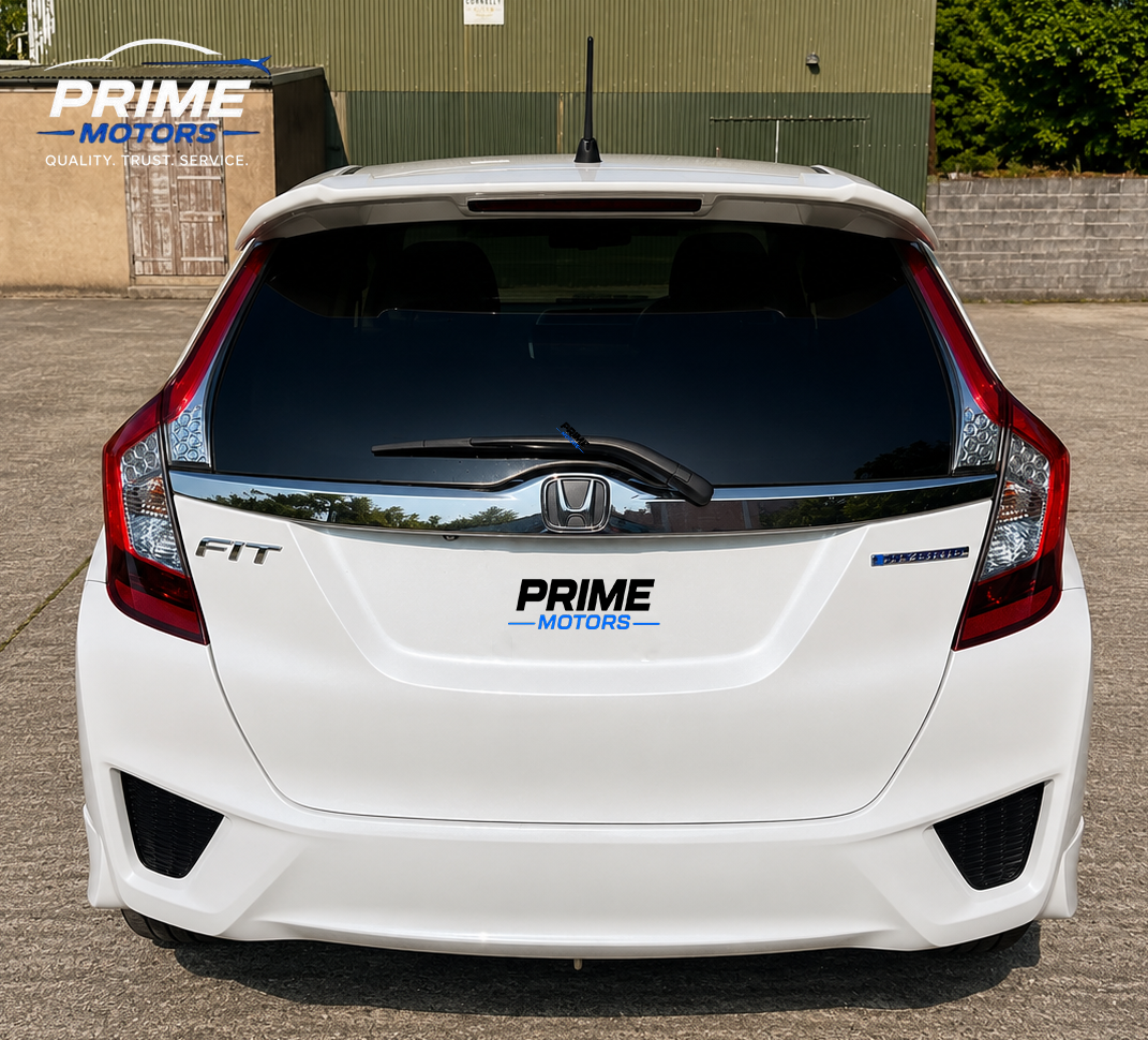 honda fit shuttle pearl white hybrid (1) honda fit shuttle pearl white hybrid (1)