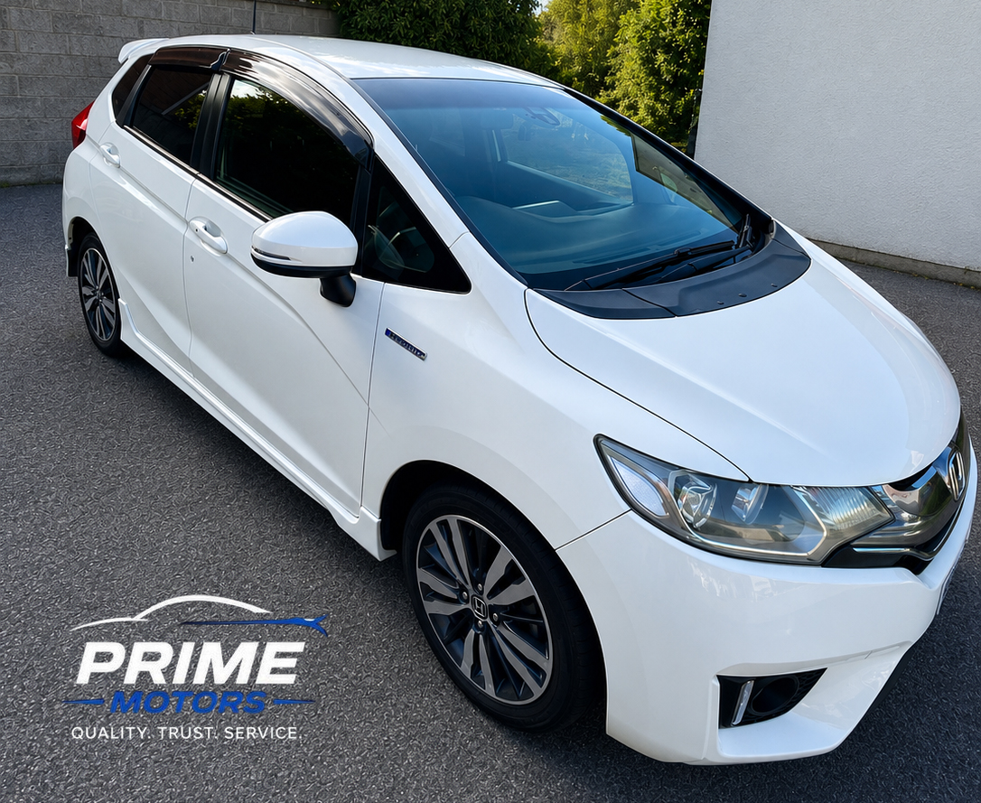 honda fit shuttle pearl white hybrid (2) honda fit shuttle pearl white hybrid (2)