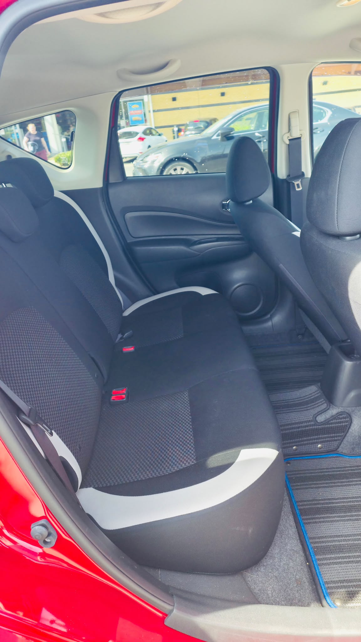 nissan note (7) nissan note (7)